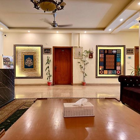 Blue Moon Residency Jinnah Super Islamabad Esterno foto